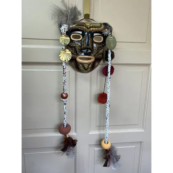Costa Rica Ceramic Mask Feathers Boruca Style Signed By Artist Arroyabe Suraj - Picture 1 of 11